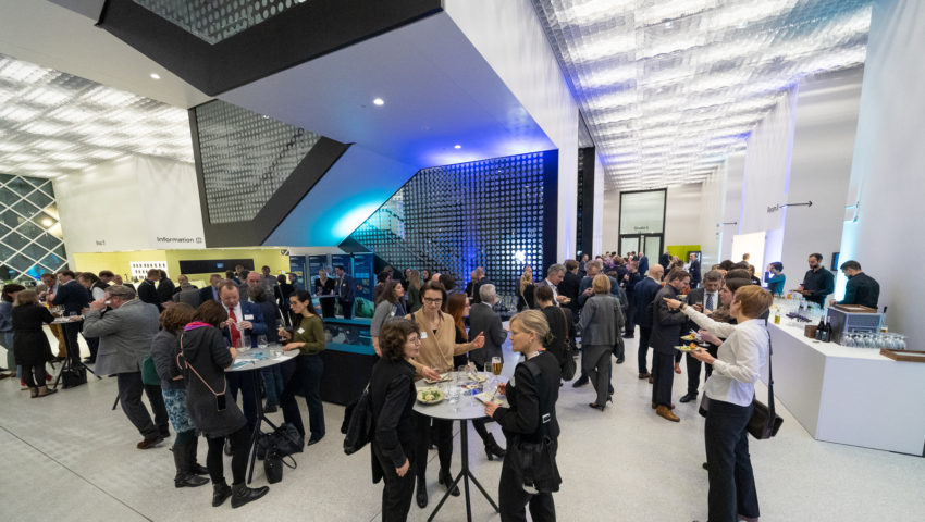 Foyer with participants of the launch event of the German Marine Research Alliance (DAM)