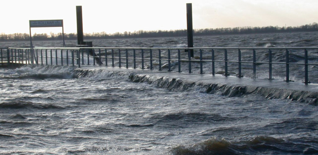 Sturmflut an der Elbe