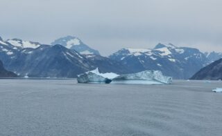 Die Arktis erwärmt sich schneller als der Rest der Erde und ist deshalb besonders anfällig für die Folgen des Klimawandels.